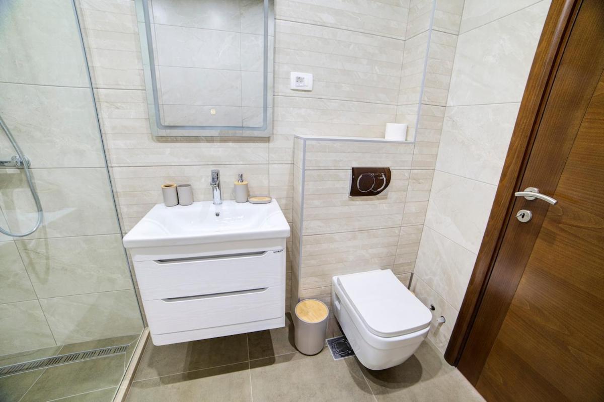 Villa Jelena With Private Pool - Lapcici Budva Extérieur photo